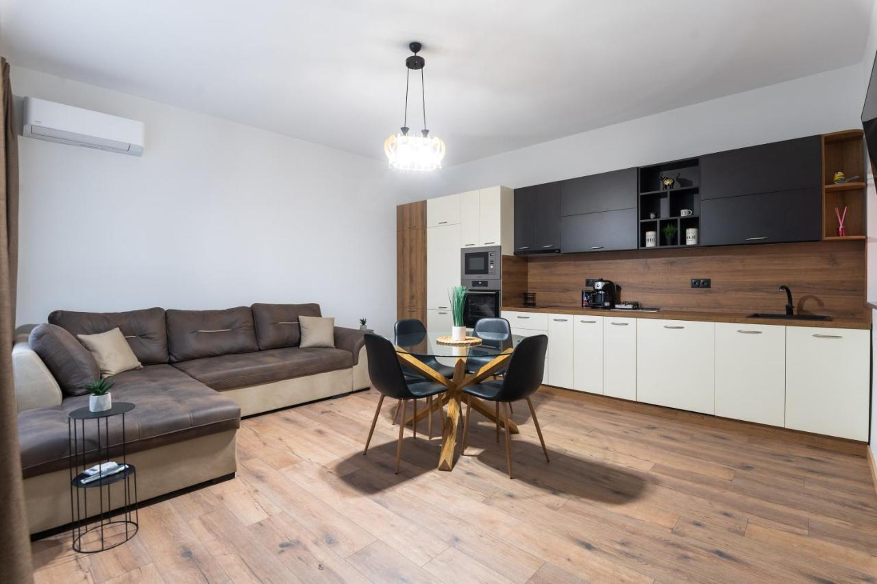 La Luna - High-End 2Bd Flat In The Top Centre By Flat Mаnager Sofia Buitenkant foto