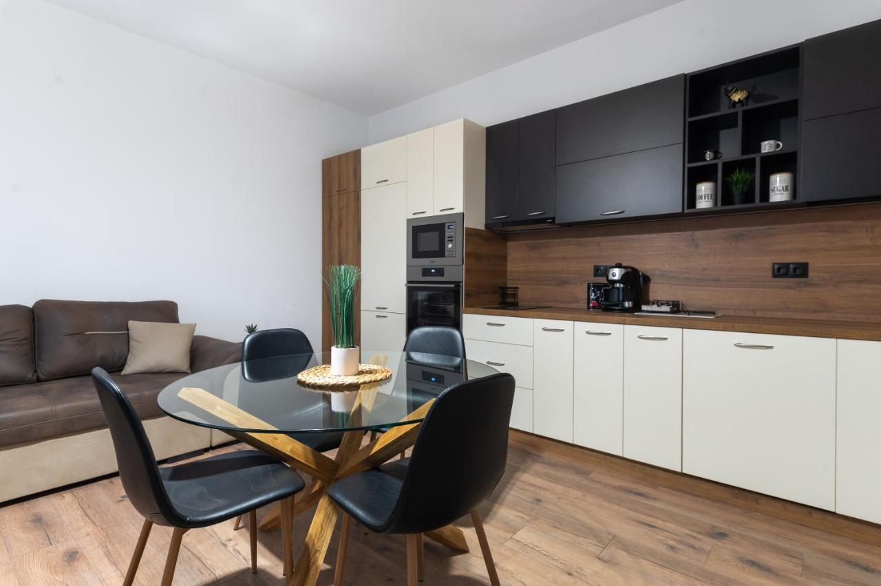 La Luna - High-End 2Bd Flat In The Top Centre By Flat Mаnager Sofia Buitenkant foto